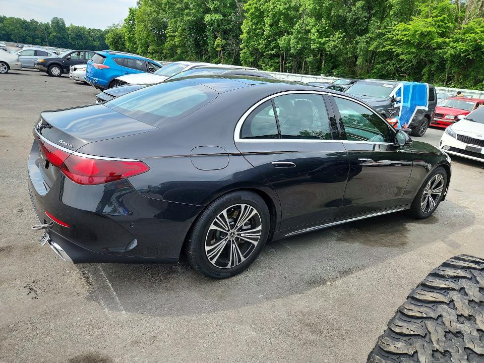 Продажа на аукционе авто 2025 Mercedes-benz E, vin: W1KLF6BB3SA107320, номер лота: 58878126