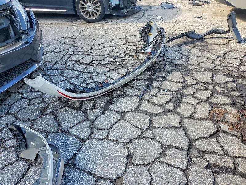 56041496 :رقم المزاد ، WA1EAAFY3N2111816 vin ، 2022 Audi Q5 مزاد بيع