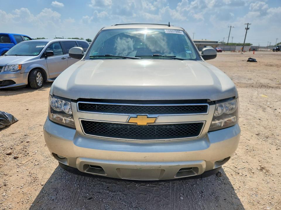 Продажа на аукционе авто 2013 Chevrolet Tahoe, vin: 1GNSCBE01DR126896, номер лота: 55937006