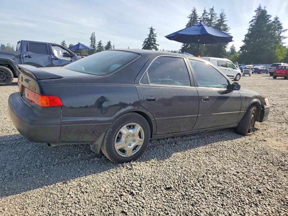 2000 Toyota Camry მანქანა იყიდება აუქციონზე, vin: JT2BG22K9Y0518983, აუქციონის ნომერი: 58597096
