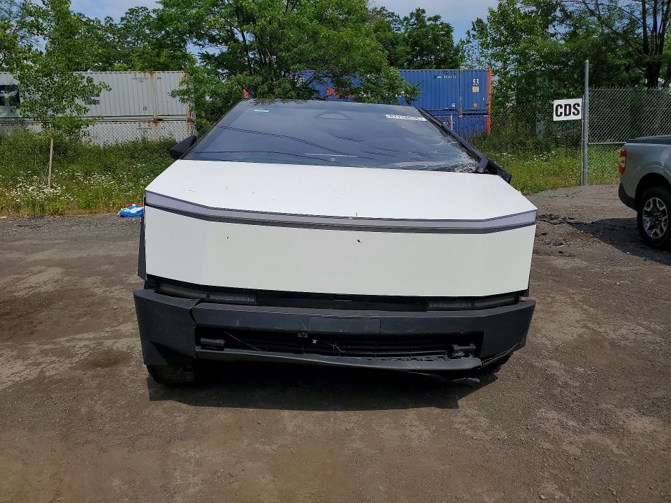 2024 Tesla Cybertruck მანქანა იყიდება აუქციონზე, vin: 7G2CEHED7RA014463, აუქციონის ნომერი: 57118636