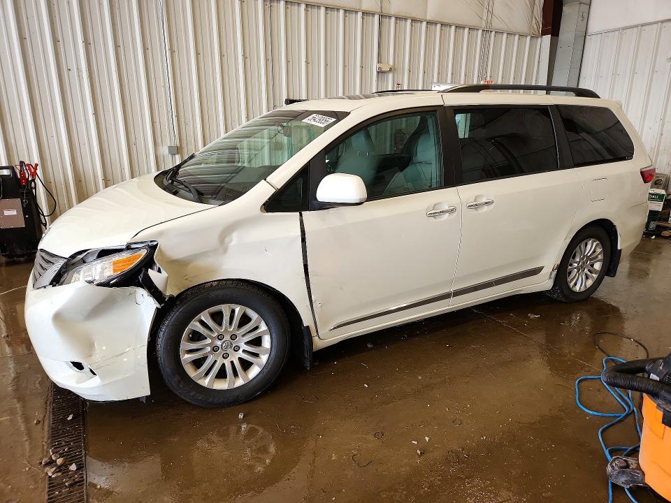 2015 Toyota Sienna მანქანა იყიდება აუქციონზე, vin: 5TDYK3DC0FS627550, აუქციონის ნომერი: 56439856