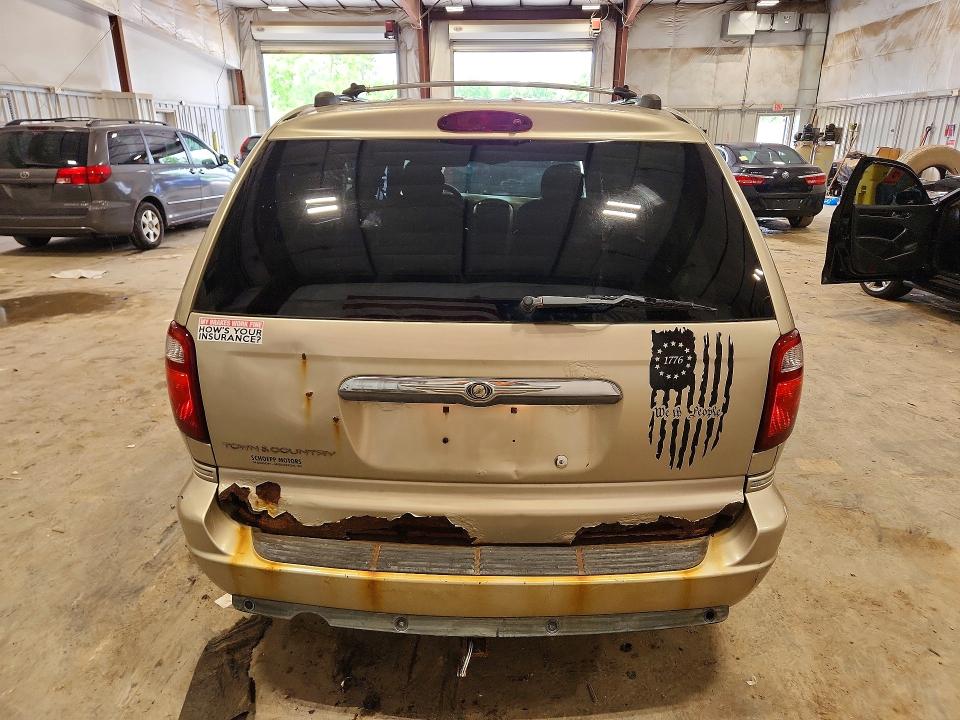 2005 Chrysler Town & Country მანქანა იყიდება აუქციონზე, vin: 2C4GP64L35R502130, აუქციონის ნომერი: 56828866