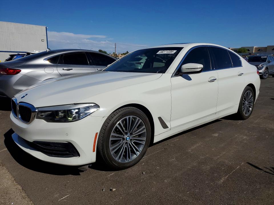 58271336 :رقم المزاد ، WBAJA5C59JWA36564 vin ، 2018 Bmw 530 مزاد بيع