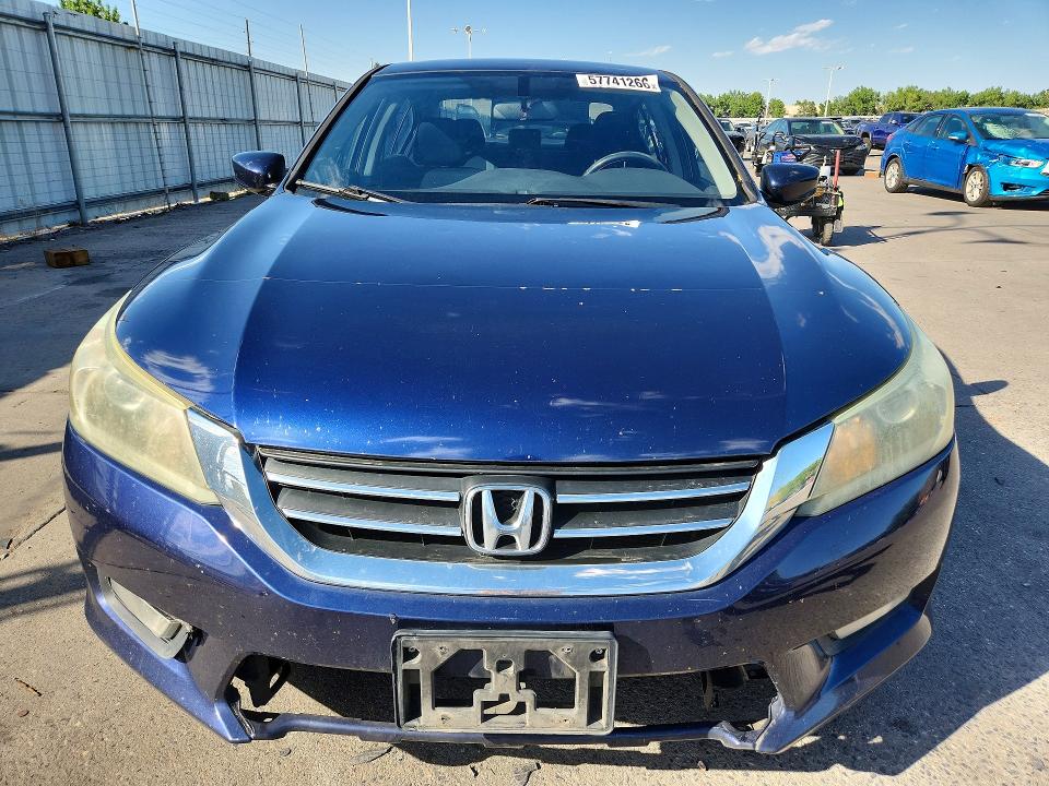 Продажа на аукционе авто 2015 Honda Accord, vin: 1HGCR2F54FA249195, номер лота: 57741266