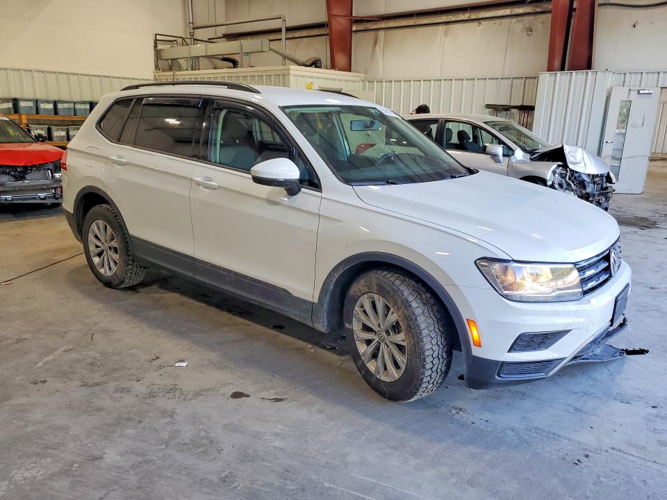 Продаж на аукціоні авто 2020 Volkswagen Tiguan, vin: 3VV0B7AX6LM121813, номер лоту: 55627976