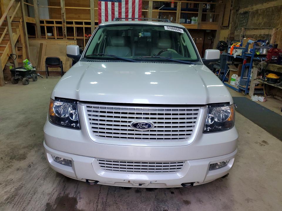 55988686 :رقم المزاد ، 1FMFU205X6LA88354 vin ، 2006 Ford Expedition مزاد بيع