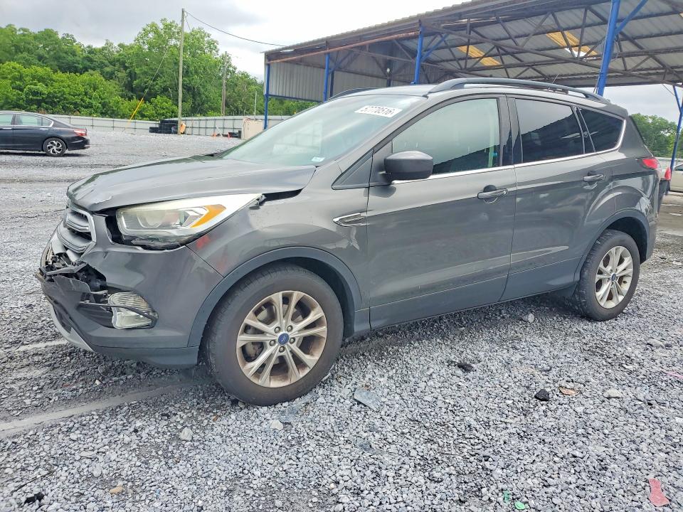 Продаж на аукціоні авто 2017 Ford Escape, vin: 1FMCU0GD1HUB02160, номер лоту: 57770516