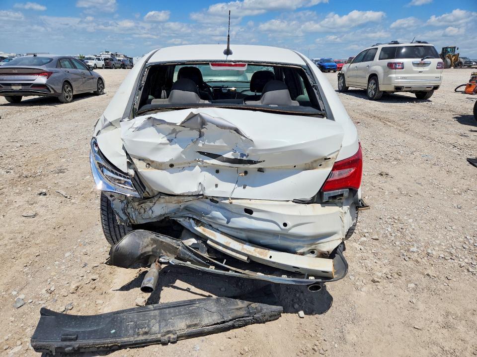 57708696 :رقم المزاد ، 1C3BC2FG1BN505927 vin ، 2011 Chrysler 200 مزاد بيع