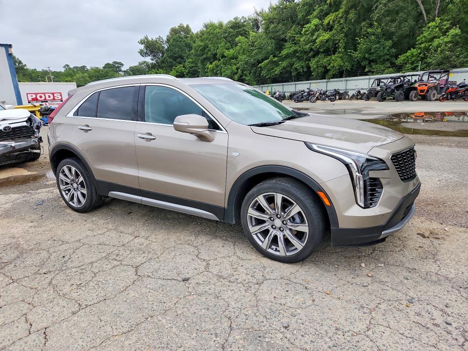58135806 :رقم المزاد ، 1GYFZCR41NF129774 vin ، 2022 Cadillac Xt4 مزاد بيع