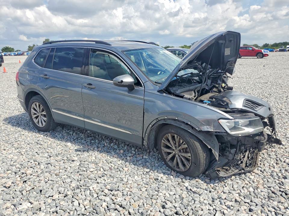 58090476 :رقم المزاد ، 3VV3B7AX8JM213550 vin ، 2018 Volkswagen Tiguan مزاد بيع