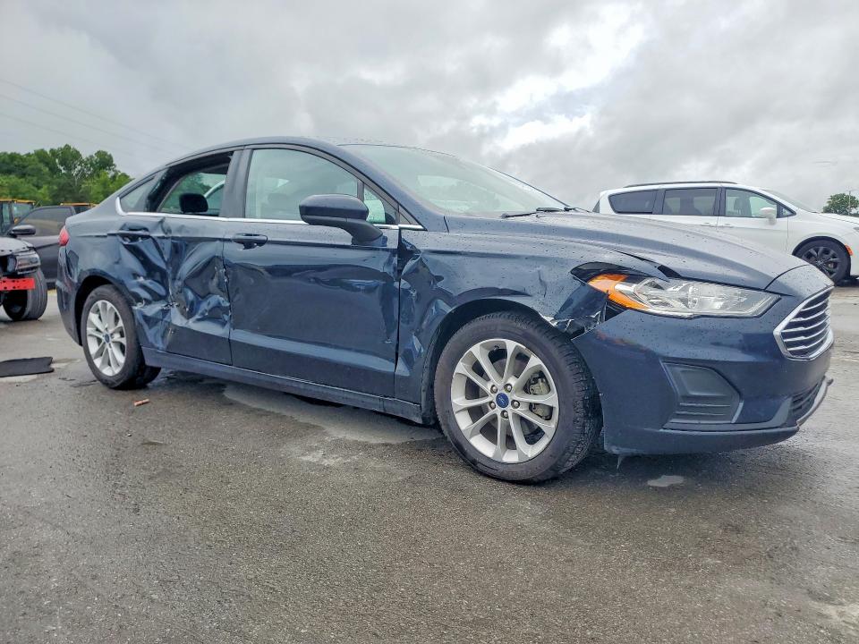 Продажа на аукционе авто 2020 Ford Fusion, vin: 3FA6P0HD0LR225199, номер лота: 57870486