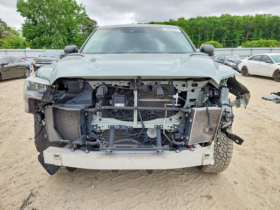 Продаж на аукціоні авто 2022 Toyota Tundra, vin: 5TFPC5DB0NX003820, номер лоту: 54860546