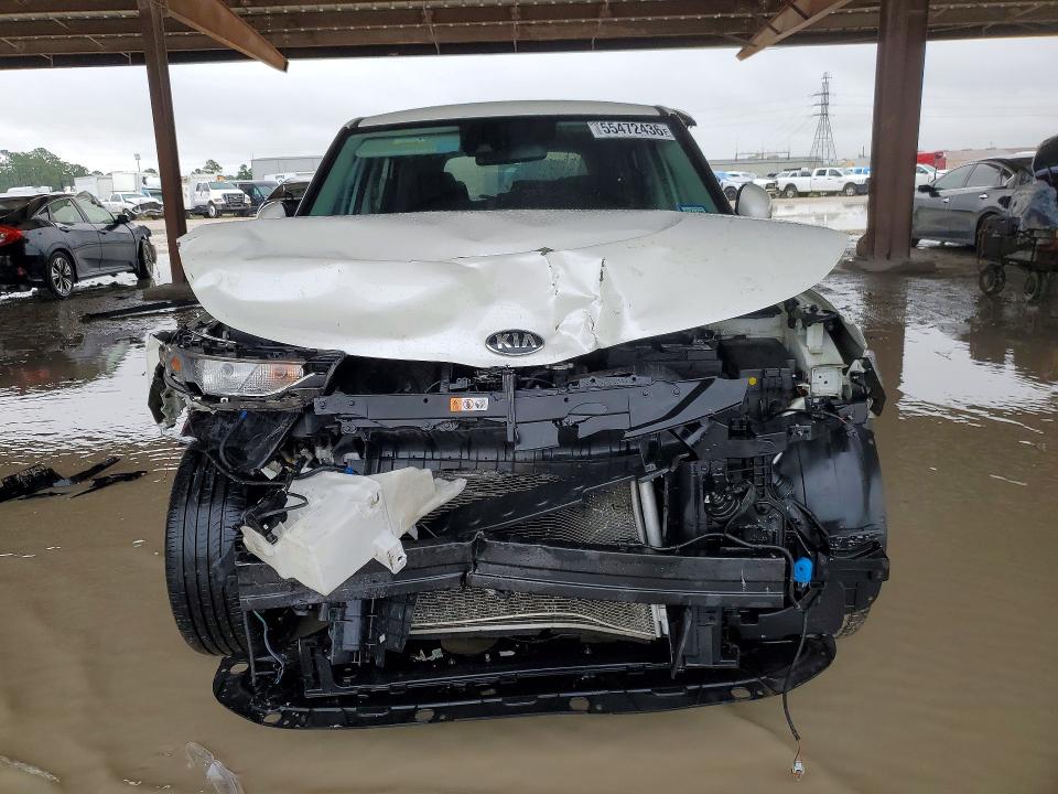 55472436 :رقم المزاد ، KNDJ63AU8L7722351 vin ، 2020 Kia Soul مزاد بيع