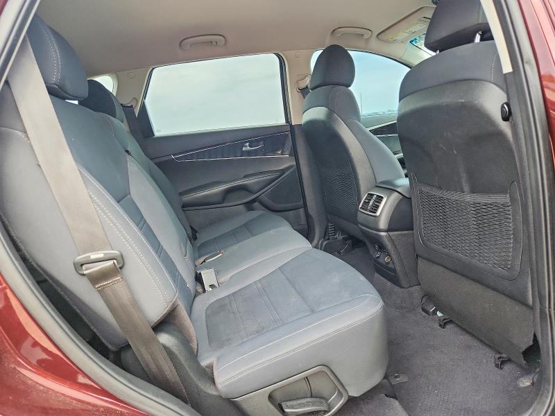 2018 Kia Sorento მანქანა იყიდება აუქციონზე, vin: 5XYPG4A39JG426503, აუქციონის ნომერი: 55795066