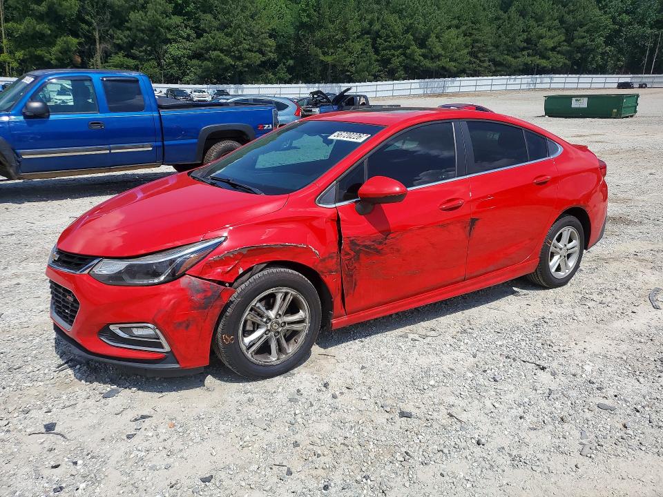 Auction sale of the 2017 Chevrolet Cruze, vin: 1G1BE5SMXH7177285, lot number: 56720226