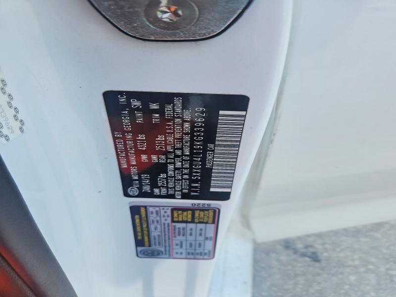 58572416 :رقم المزاد ، 5XXGU4L19KG339629 vin ، 2019 Kia Optima مزاد بيع