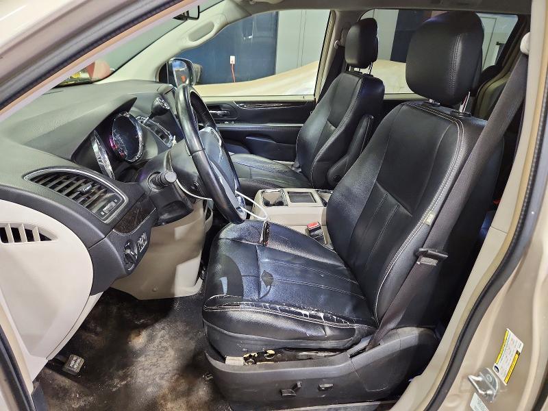 56873326 :رقم المزاد ، 2C4RC1BG3ER404356 vin ، 2014 Chrysler Town & Country مزاد بيع