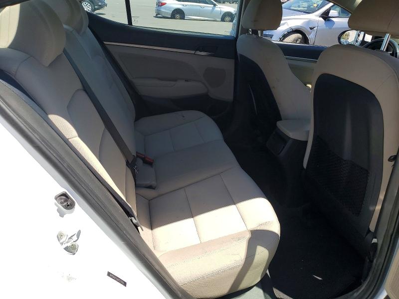 Продаж на аукціоні авто 2018 Hyundai Elantra, vin: 5NPD84LFXJH323218, номер лоту: 56478046