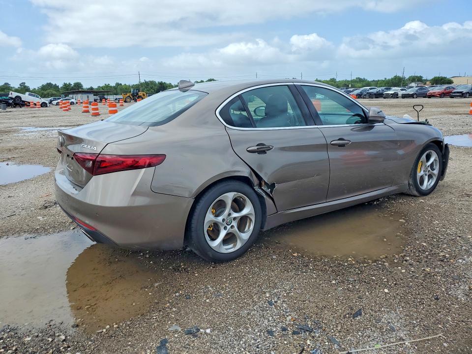 Продажа на аукционе авто 2019 Alfa Romeo Giulia, vin: ZARFAMAN1K7600891, номер лота: 57672866