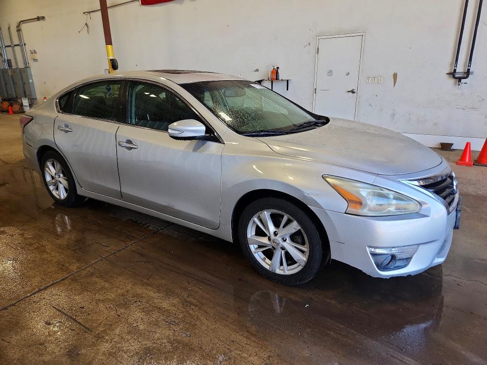 2014 Nissan Altima მანქანა იყიდება აუქციონზე, vin: 1N4AL3AP7EC199732, აუქციონის ნომერი: 56054716