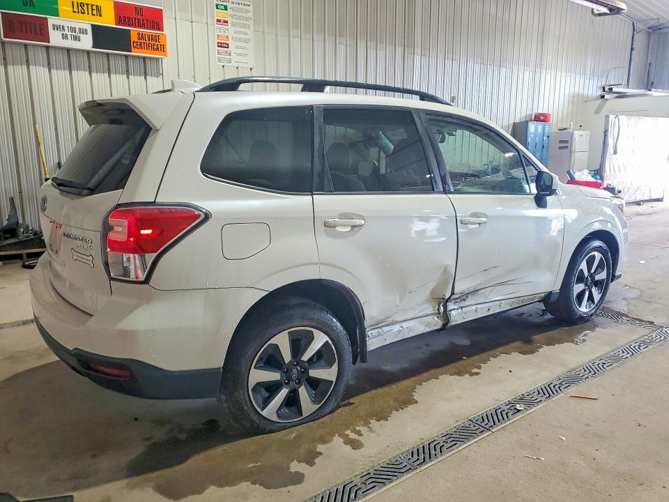 Продажа на аукционе авто 2017 Subaru Forester, vin: JF2SJAEC3HH535689, номер лота: 58898096