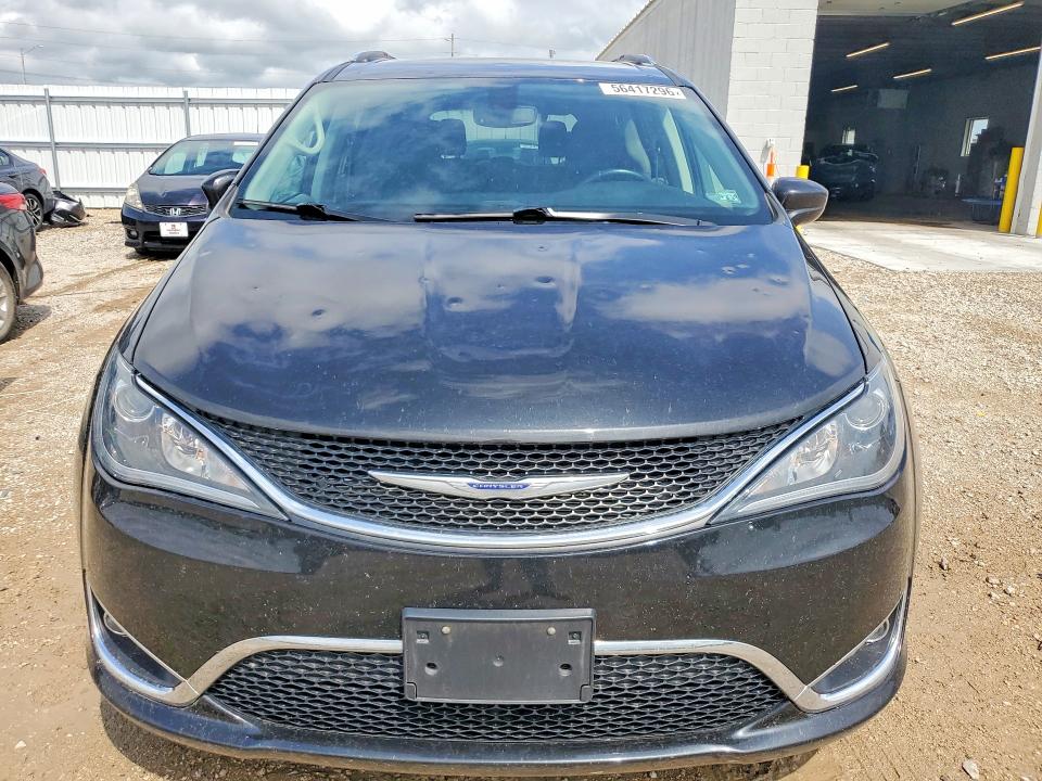 2020 Chrysler Pacifica მანქანა იყიდება აუქციონზე, vin: 2C4RC1EG8LR257640, აუქციონის ნომერი: 56417296