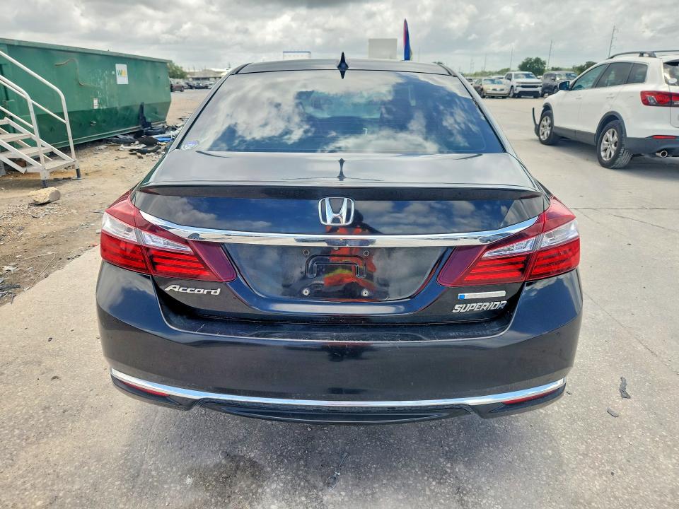 Продаж на аукціоні авто 2017 Honda Accord, vin: JHMCR6F53HC021958, номер лоту: 56526156