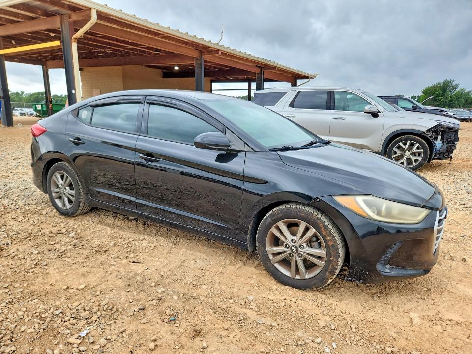 Продажа на аукционе авто 2017 Hyundai Elantra, vin: 5NPD84LFXHH191247, номер лота: 58411656