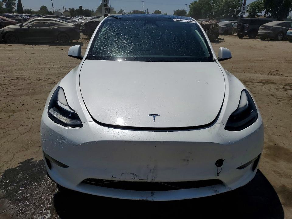 2024 Tesla Model Y მანქანა იყიდება აუქციონზე, vin: 7SAYGDEE5RF081637, აუქციონის ნომერი: 58641986