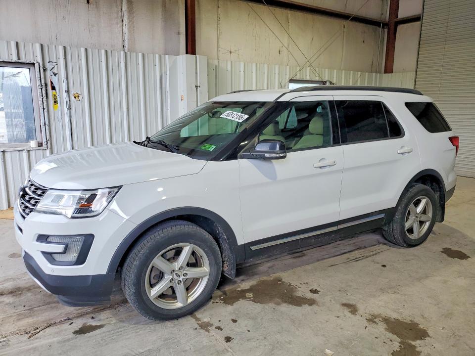 56812186 :رقم المزاد ، 1FM5K8D88HGD66589 vin ، 2017 Ford Explorer مزاد بيع