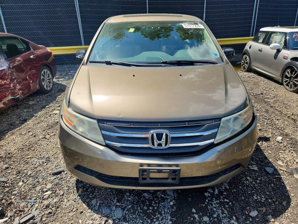 57017226 :رقم المزاد ، 5FNRL5H65DB005125 vin ، 2013 Honda Odyssey مزاد بيع