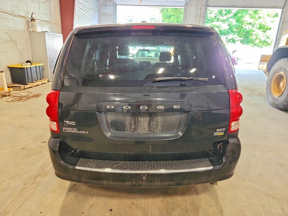 59133006 :رقم المزاد ، 2C4RDGCG1GR318531 vin ، 2016 Dodge Grand Caravan مزاد بيع