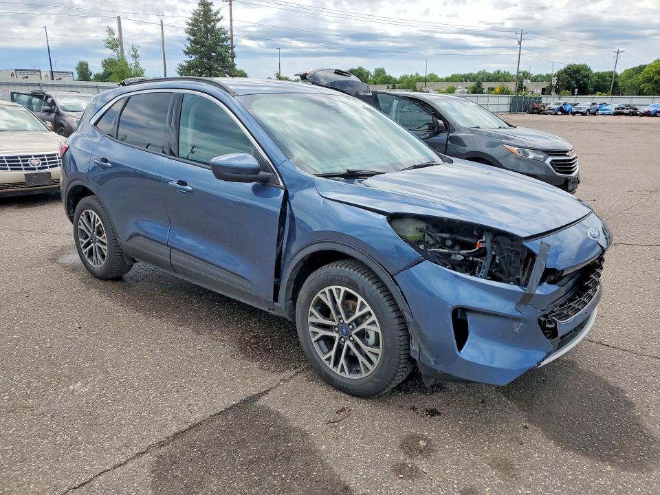 57756176 :رقم المزاد ، 1FMCU9H94LUC41268 vin ، 2020 Ford Escape مزاد بيع