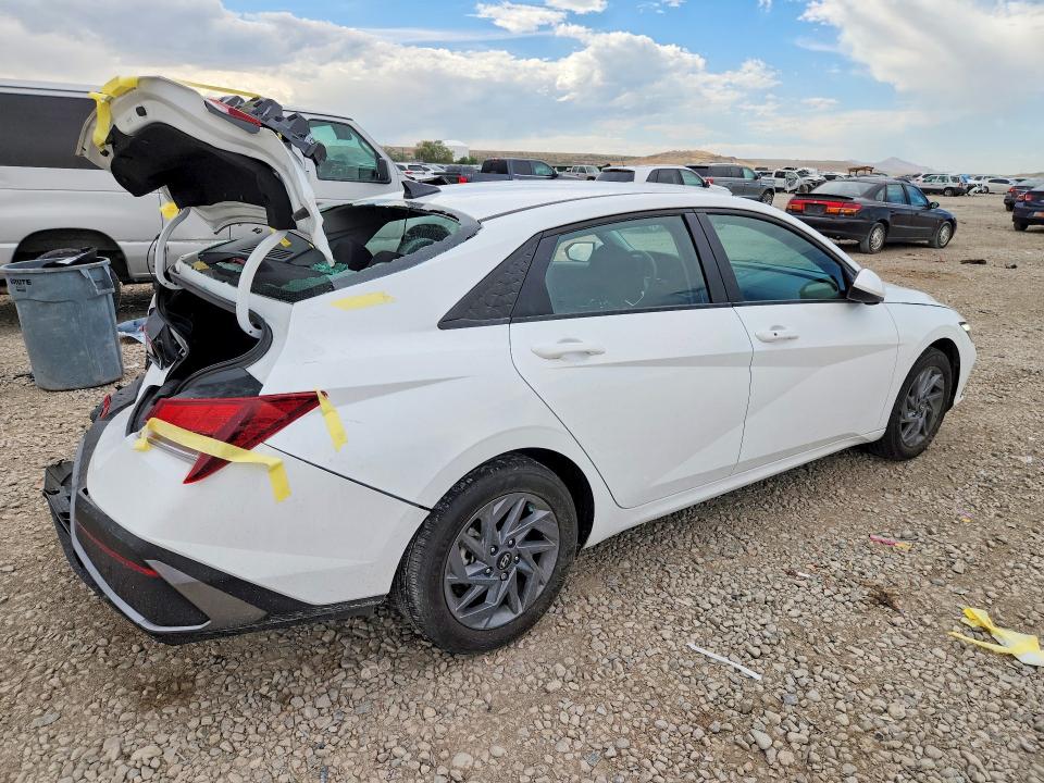 2024 Hyundai Elantra მანქანა იყიდება აუქციონზე, vin: KMHLM4DG7RU838446, აუქციონის ნომერი: 58495576
