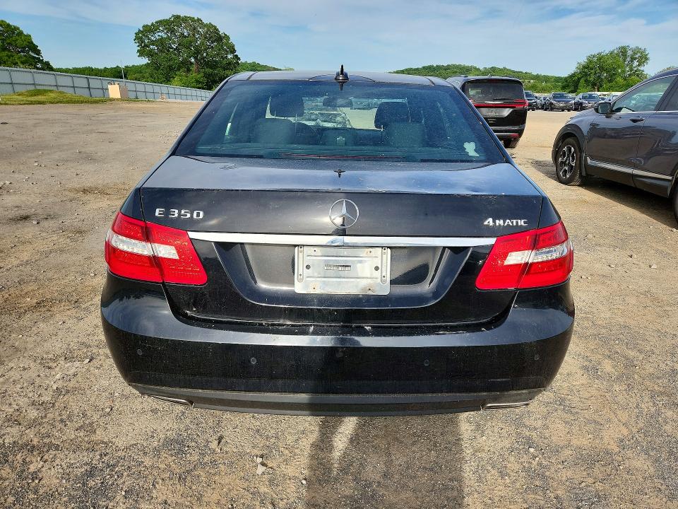 Aukcja sprzedaży 2011 Mercedes-benz E, vin: WDDHF8HB1BA340511, numer aukcji: 55762426