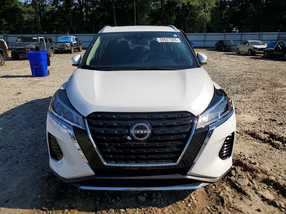 2022 Nissan Kicks მანქანა იყიდება აუქციონზე, vin: 3N1CP5CV6NL493693, აუქციონის ნომერი: 56637506