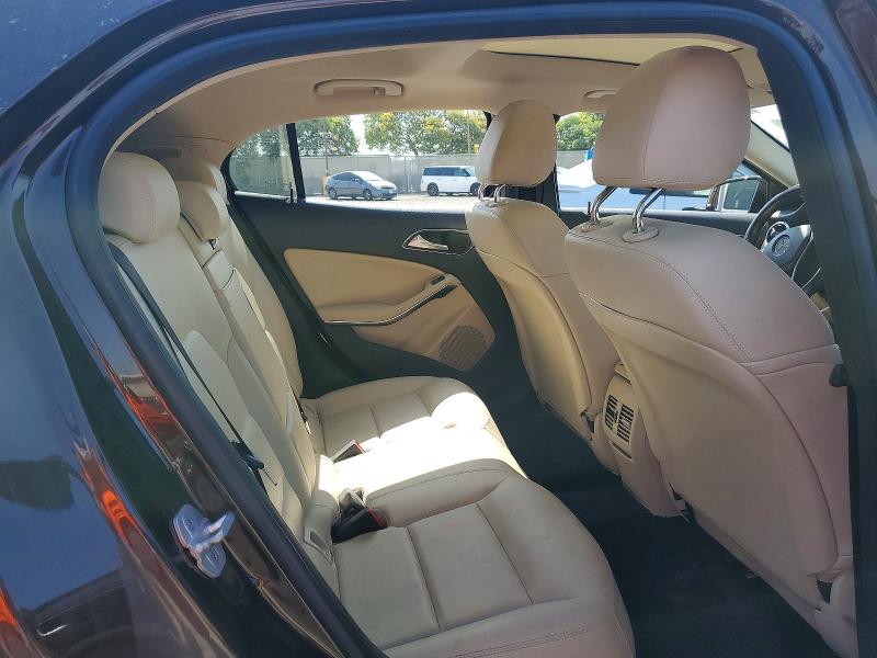 Продажа на аукционе авто 2015 Mercedes-benz Gla, vin: WDCTG4GB9FJ040341, номер лота: 55723736