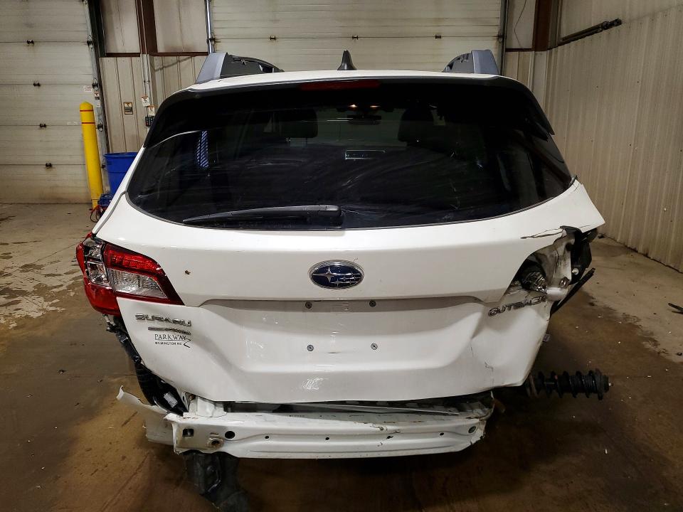 2018 Subaru Outback მანქანა იყიდება აუქციონზე, vin: 4S4BSANC9J3212645, აუქციონის ნომერი: 58922466