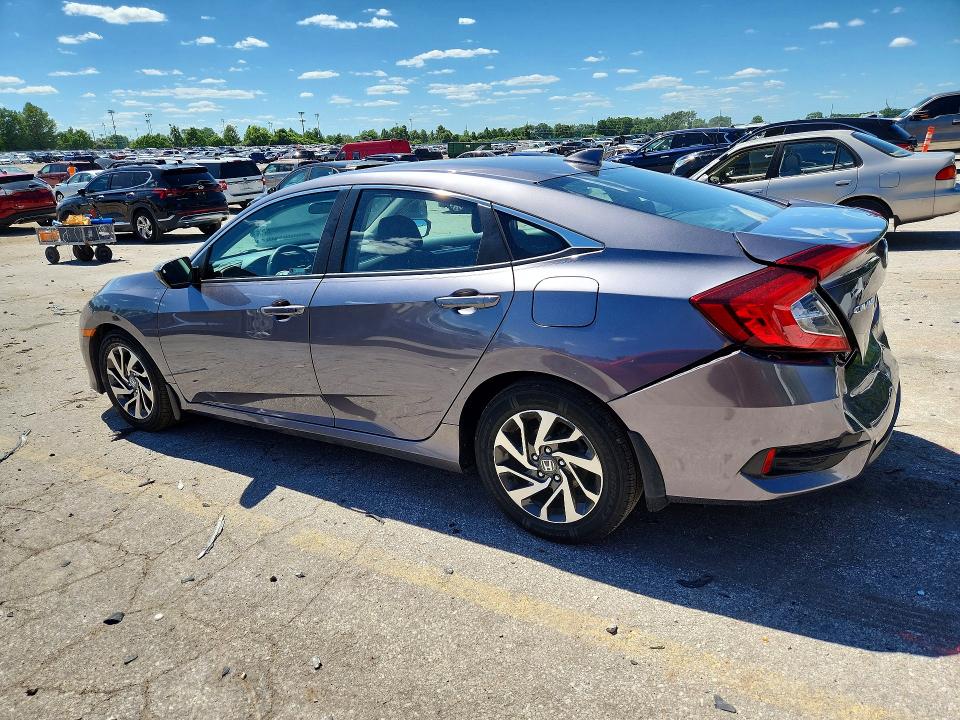 Продажа на аукционе авто 2018 Honda Civic, vin: 19XFC2F73JE039336, номер лота: 57238486