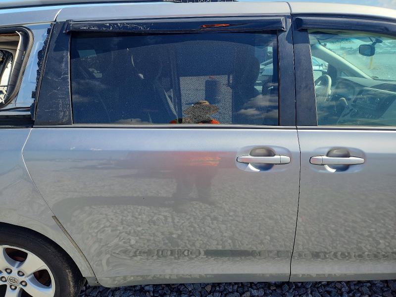 Aukcja sprzedaży 2015 Toyota Sienna, vin: 5TDXK3DC4FS598694, numer aukcji: 57716736