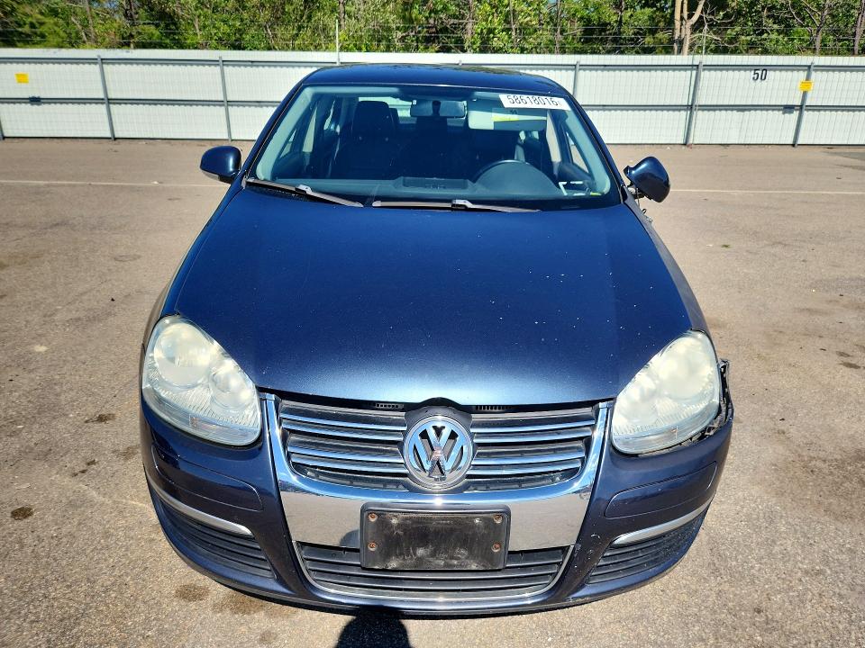 2010 Volkswagen Jetta მანქანა იყიდება აუქციონზე, vin: 3VWRX7AJ0AM067924, აუქციონის ნომერი: 58618016