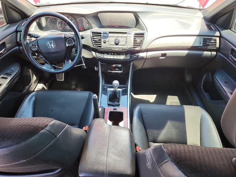 57871776 :رقم المزاد ، 1HGCR2E50HA092589 vin ، 2017 Honda Accord مزاد بيع