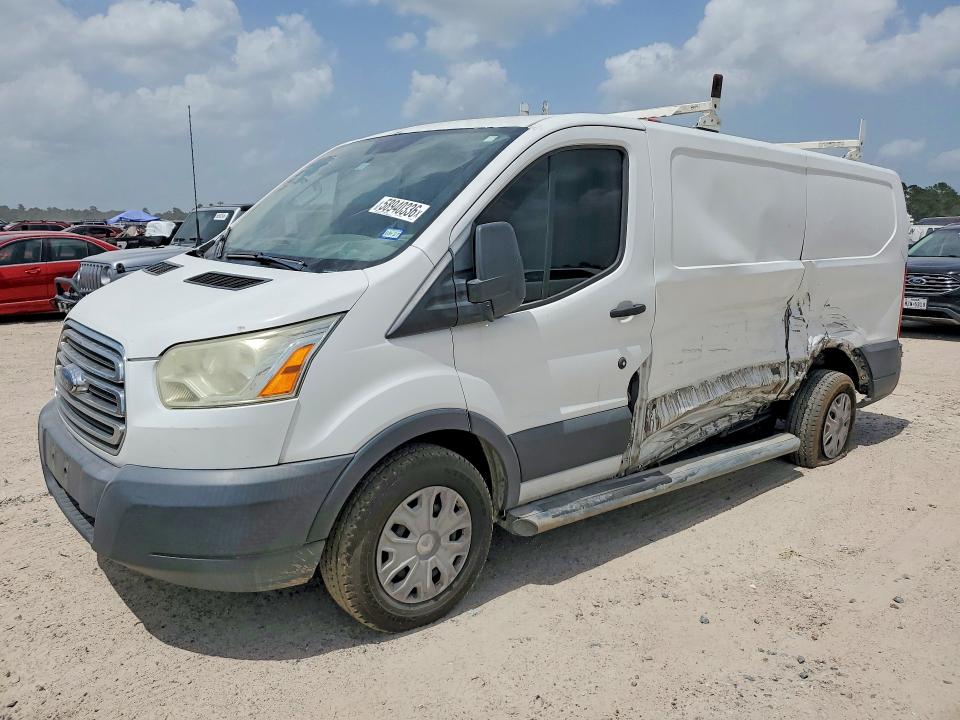 2015 Ford Transit მანქანა იყიდება აუქციონზე, vin: 1FTNR1ZM3FKA47172, აუქციონის ნომერი: 58940336