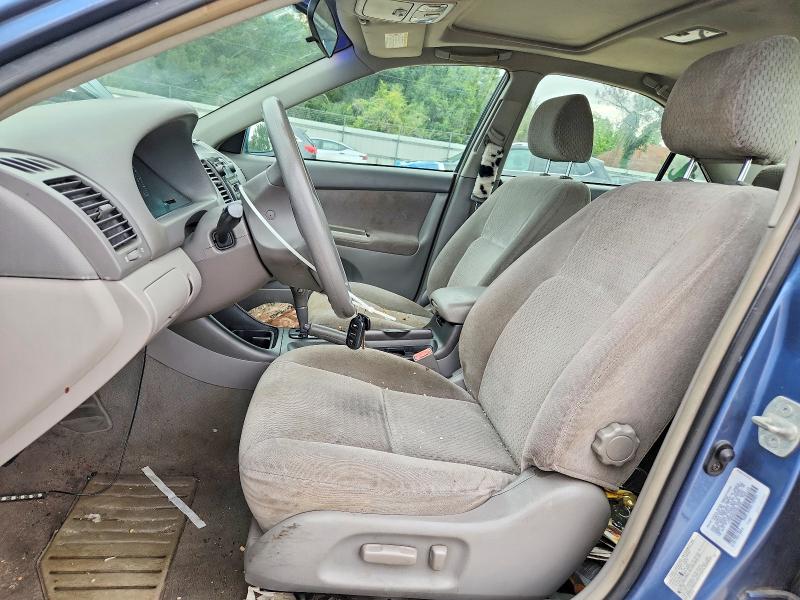 2002 Toyota Camry მანქანა იყიდება აუქციონზე, vin: 4T1BE32K02U621630, აუქციონის ნომერი: 57336806