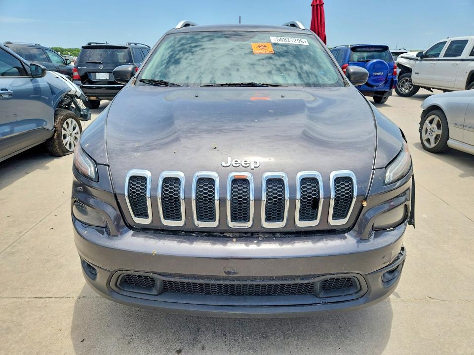 58827296 :رقم المزاد ، 1C4PJLLB2JD510953 vin ، 2018 Jeep Cherockee مزاد بيع