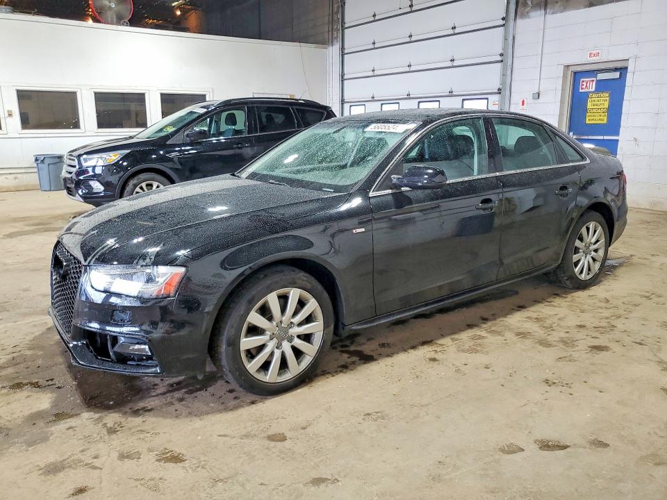 56055246 :رقم المزاد ، WAUBFAFL3FN044579 vin ، 2015 Audi A4 مزاد بيع
