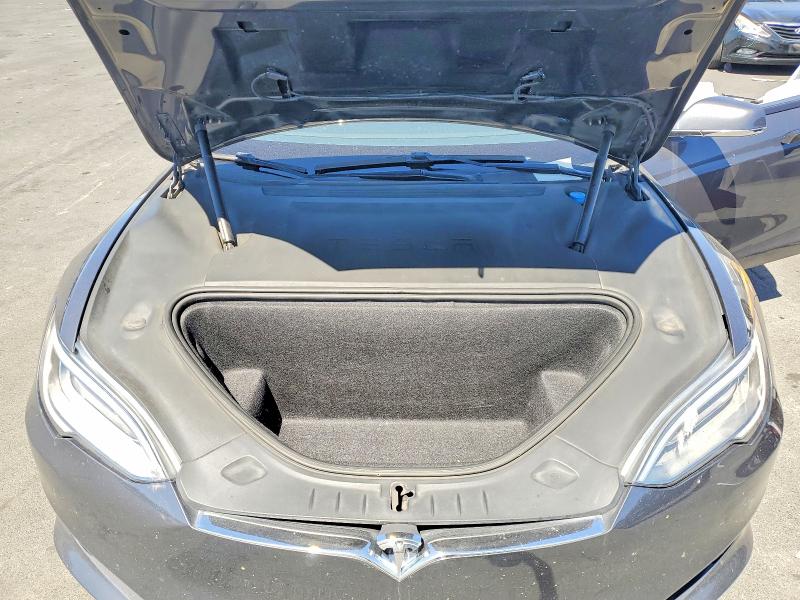 Продаж на аукціоні авто 2019 Tesla Model S, vin: 5YJSA1E25KF305732, номер лоту: 55809536