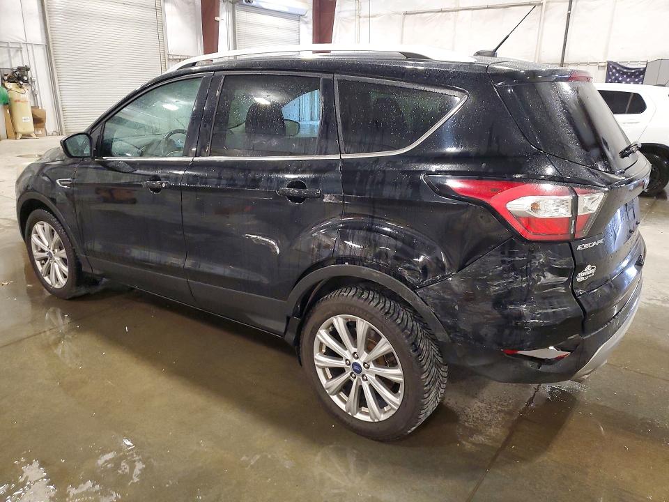Продажа на аукционе авто 2017 Ford Escape, vin: 1FMCU9JD9HUE00131, номер лота: 56115556