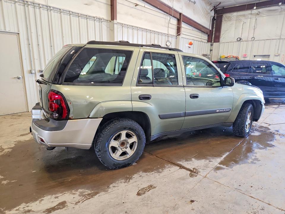 56931816 :رقم المزاد ، 1GNDS13S342354336 vin ، 2004 Chevrolet Trailblazer مزاد بيع